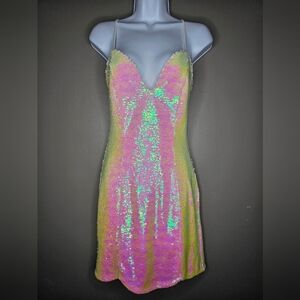 Strappy X White Iridescent V-neck Scallop Hem Mini Dress Size: Small